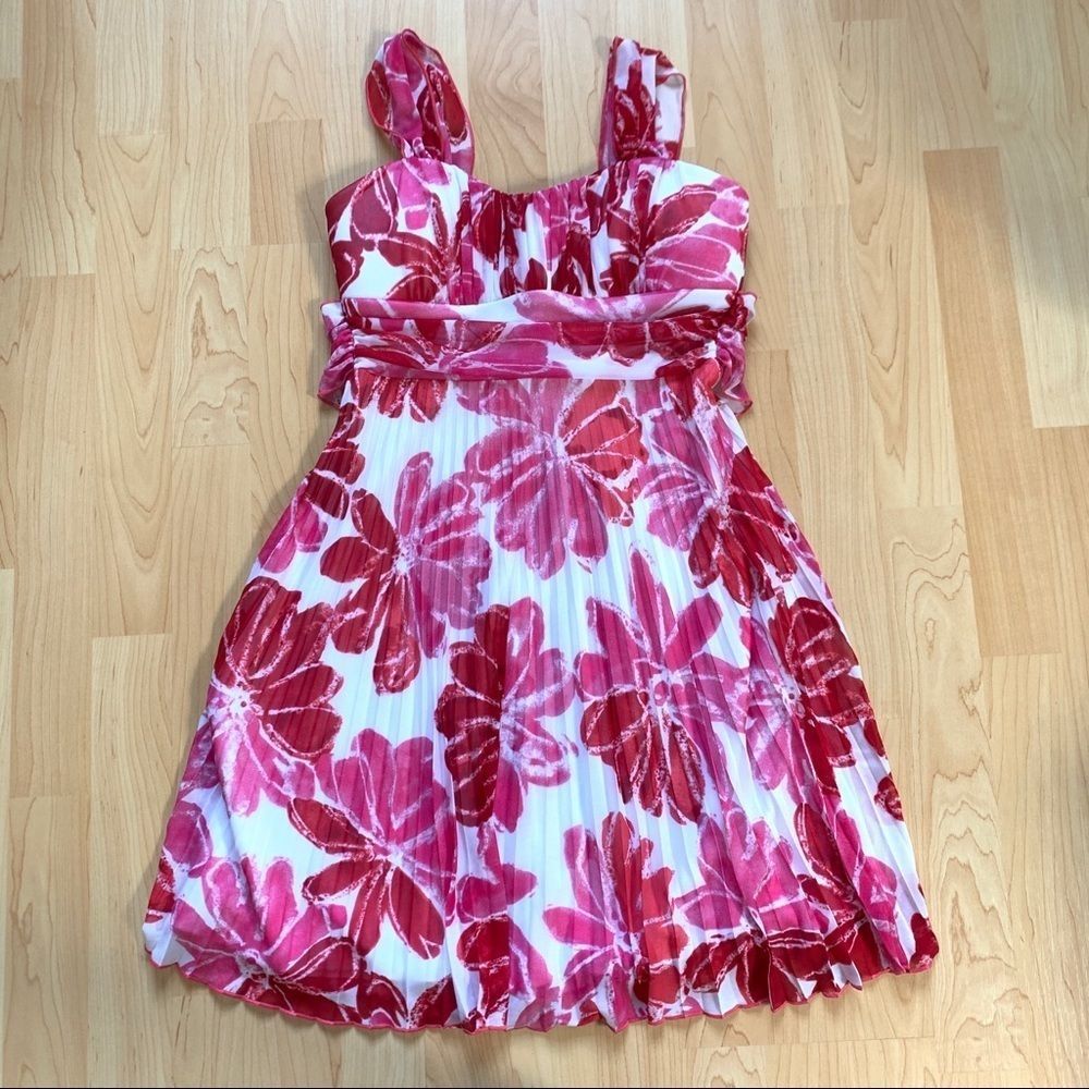 White & Red Floral Sleeveless Dress